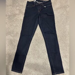 GAP Women's Dark Blue Stretchy Skinny Jeans